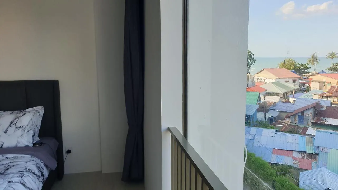 Ferienwohnung Tess - By The Sea, Batu Ferringhi Penang Apartment
